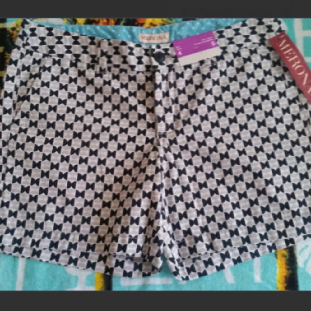 Black white grey shorts NWT
